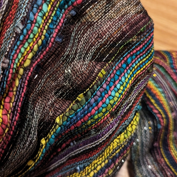 ⭐ BOGO | Multicolor metallic sheer scarf - Picture 3 of 3